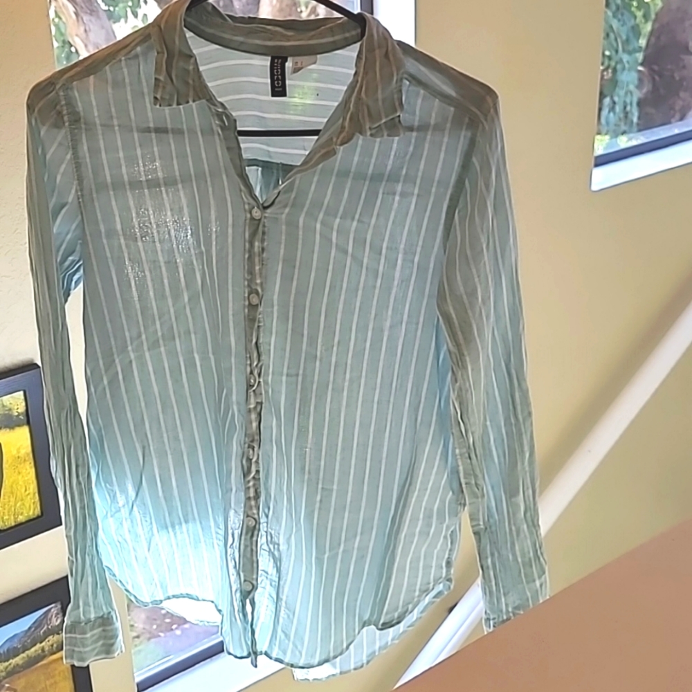 H&M striped green button up